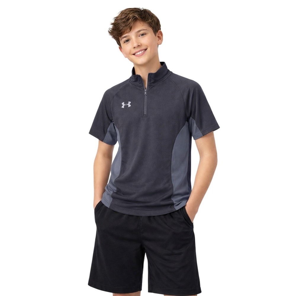 Under Armour Boys Squad Short Sleeve Quarter Zip Youth Medium Gray